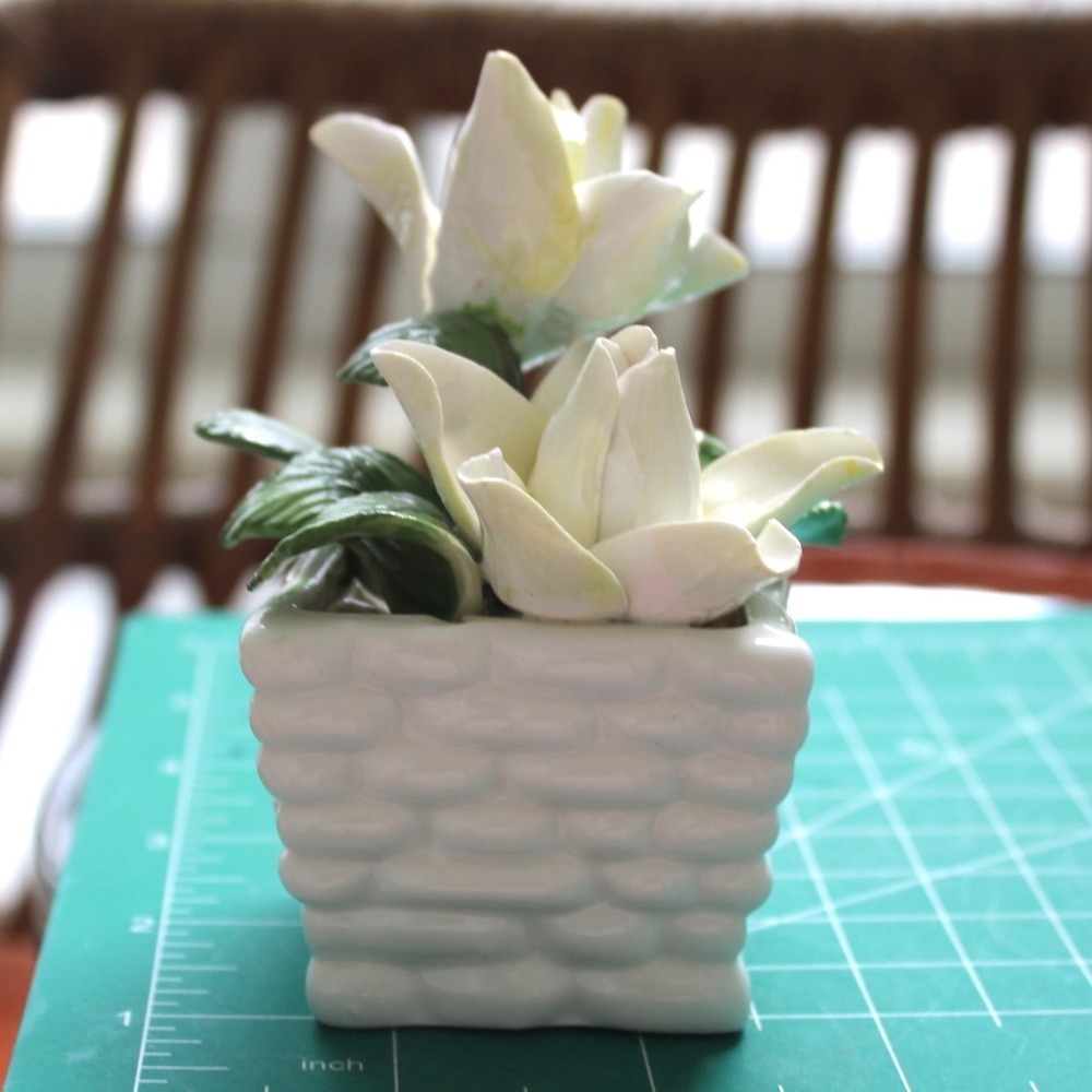 Radnor Bone China Figurine White Flowers Green Leaves Basket Staffordshire